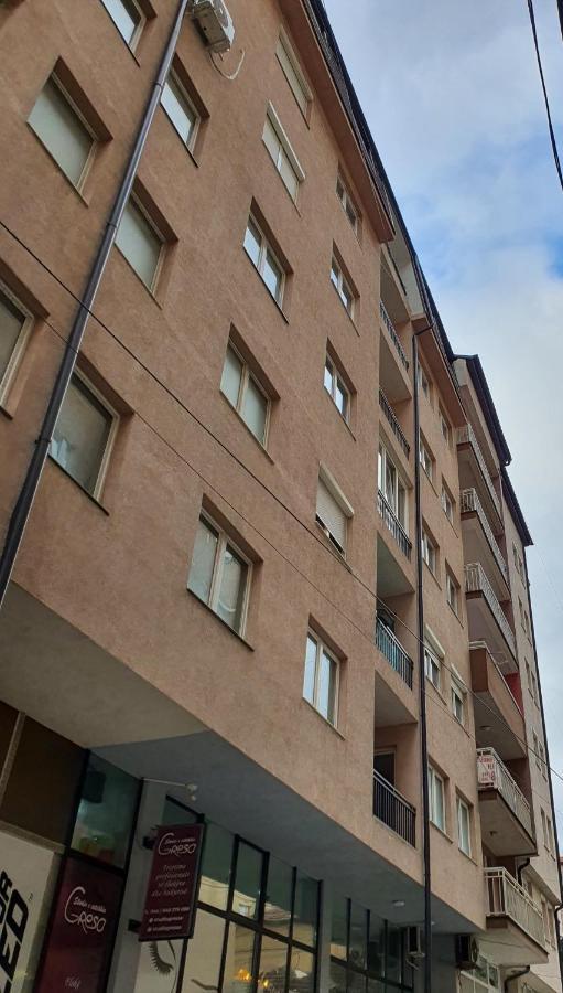 Zogu Apartments - City Center Pristina Exterior foto
