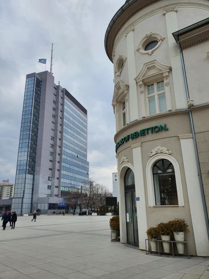 Zogu Apartments - City Center Pristina Exterior foto